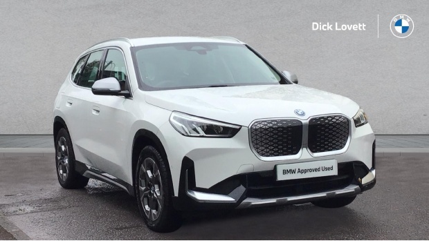 BMW iX1 30 66.5Kwh Xline Xdrive 5-Door 11Kw Charger White