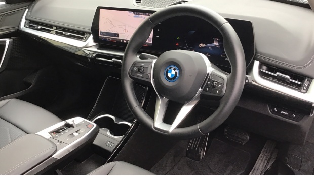 BMW iX1 30 66.5Kwh Xline Xdrive 5-Door 11Kw Charger White #6