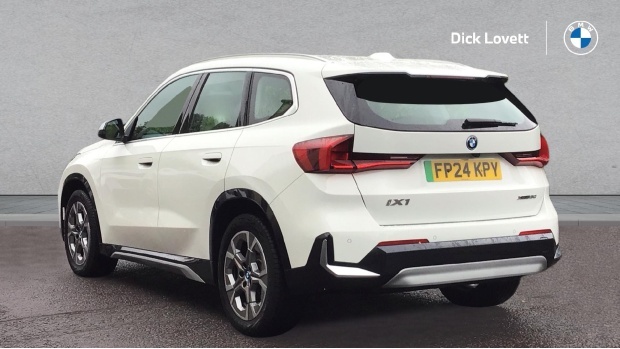 BMW iX1 30 66.5Kwh Xline Xdrive 5-Door 11Kw Charger White #2