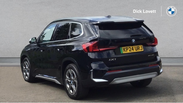 BMW iX1 30 66.5Kwh Xline Xdrive 11Kw Charger KP24URJ Black #2