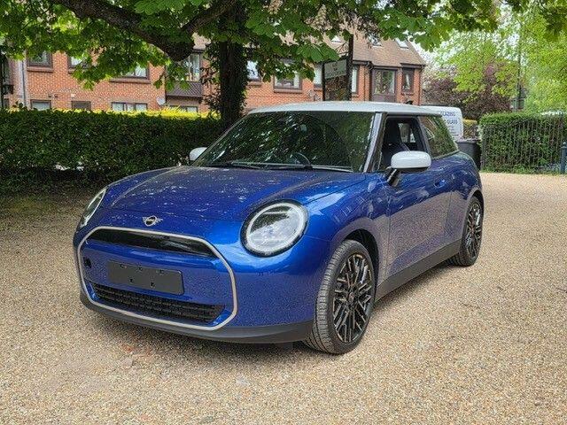 Mini Electric E 40.7Kwh Exclusive 3-Door Blue