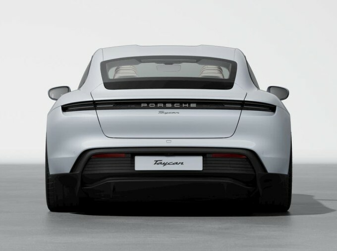 Porsche Taycan 4 Cross Turismo #7