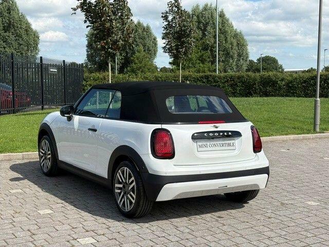 Mini Hatch 2.0C Classic Steptronic Euro 6 White #4