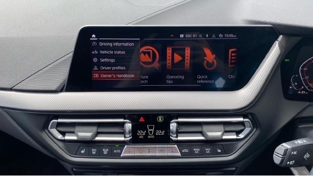 BMW 1 Series Hatchback Black #38