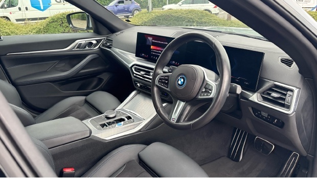 BMW i4 40 83.9Kwh M Sport Edrive HJ24NWN Grey #6