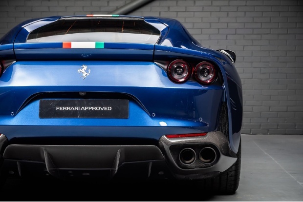 Ferrari 812 Superfast 2dr Auto Red #24