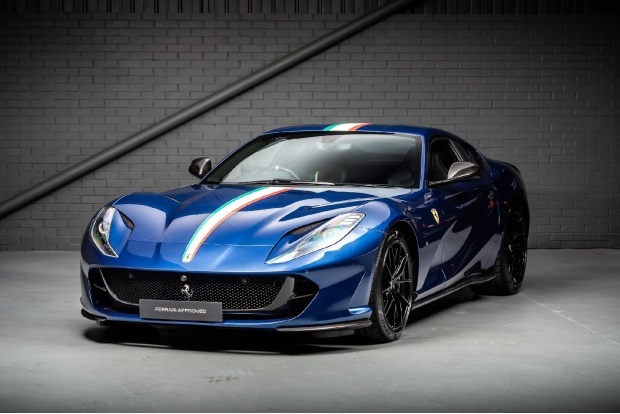 Ferrari 812 Superfast 2dr Auto Red #14
