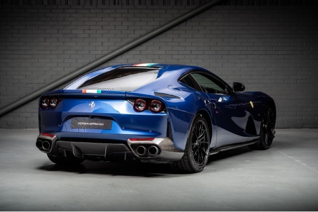 Ferrari 812 Superfast V12 F1 Dct Euro 6 2-Door  #6