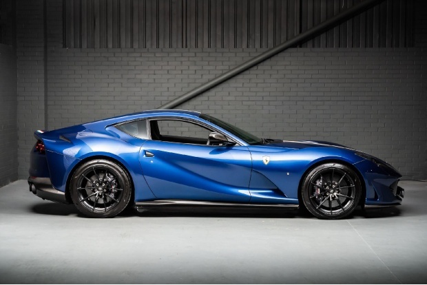 Ferrari 812 Superfast V12 F1 Dct Euro 6 2-Door  #3