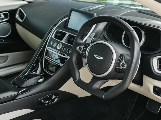 Aston Martin DB11 Coupe Black #20