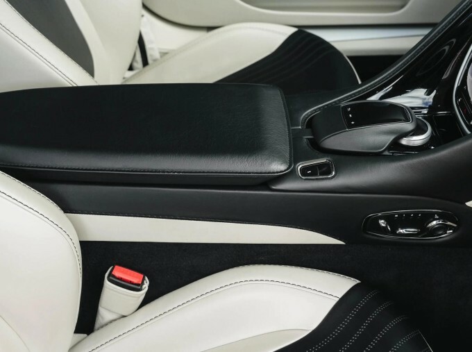 Aston Martin DB11 Coupe Black #23