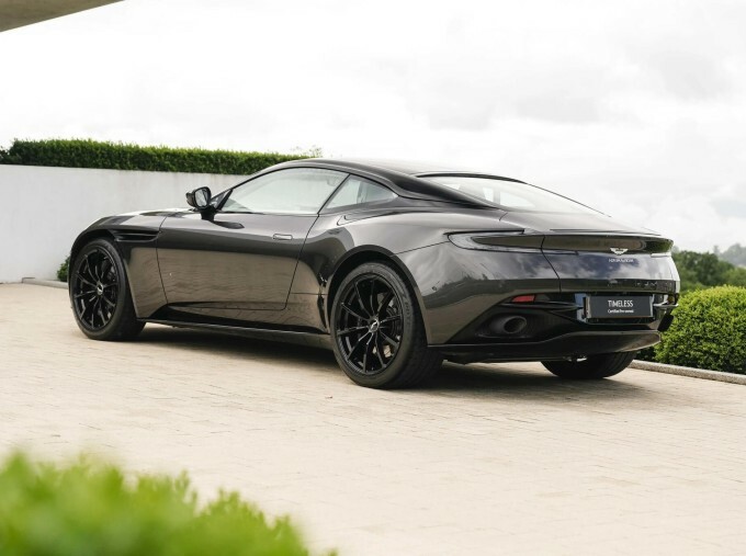 Aston Martin DB11 4.0 V8 Euro 6 2-Door Silver #2