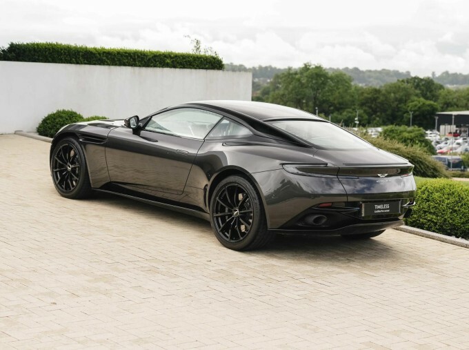 Aston Martin DB11 Coupe Black #15