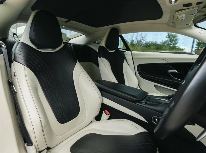 Aston Martin DB11 4.0 V8 Euro 6 2-Door Silver #5