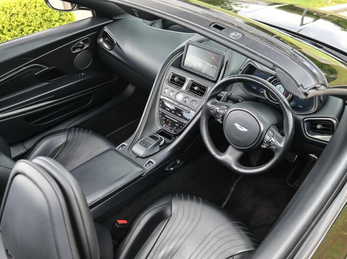 Aston Martin DB11 V8 Black #23