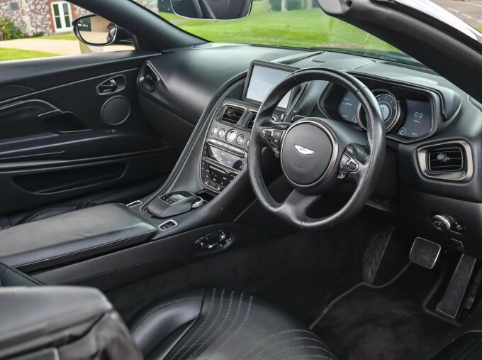 Aston Martin DB11 4.0 V8 Volante Euro 6 2-Door Black #3