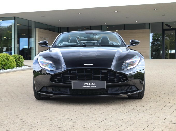 Aston Martin DB11 V8 Black #8