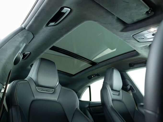 Porsche Macan T 2026 Blue #37