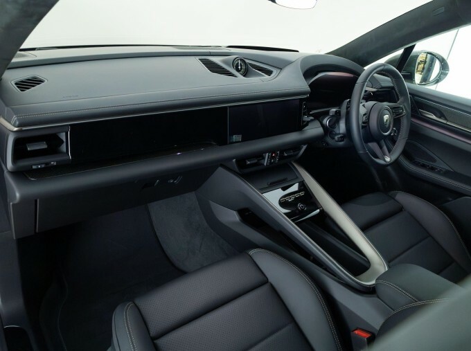 Porsche Macan T 2026 Blue #13