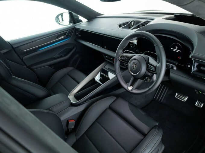 Porsche Macan 100Kwh Turbo 4Wd 5-Door Green #4