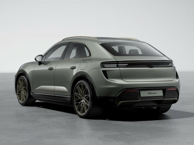 Porsche Macan 100Kwh Turbo 4Wd 5-Door Green #3