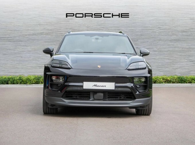 Porsche Macan Macan Suv Black #6