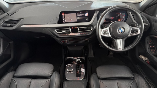 BMW 1 Series 118I M Sport Lcp Dct Euro 6 5-Door White #4