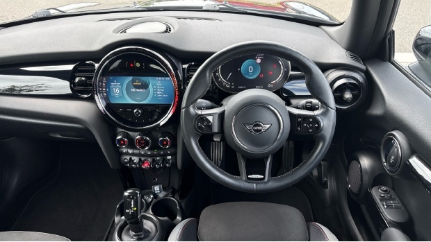 Mini Hatch Cooper Sport Steptronic Euro 6 WR23YRC Black #5