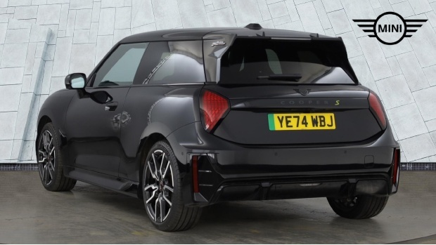 Mini Electric Se 54.2Kwh Sport 3-Door Black #2