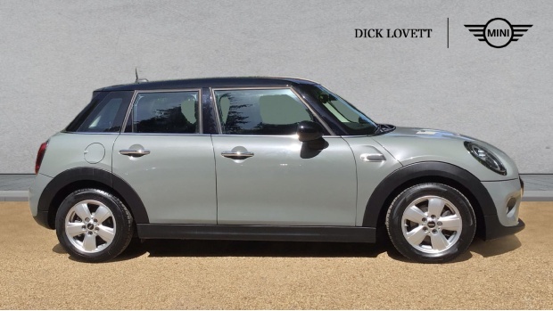 Mini Hatch Cooper Classic Steptronic Euro 6 5-Door Grey #3