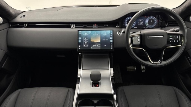 Land Rover Range Rover Evoque P300e Evoque Edition Black #18