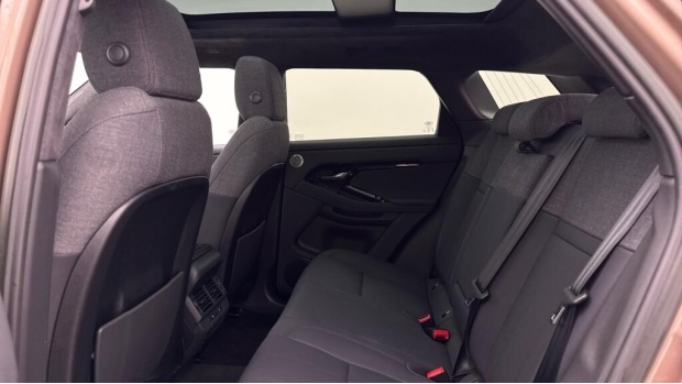 Land Rover Range Rover Evoque P300e Evoque Edition Black #19
