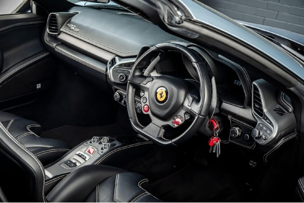 Ferrari 458 4.5 Italia Dct 570 Bhp Red #33