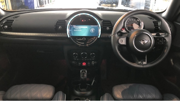 Mini Clubman Cooper S Exclusive Steptronic Euro 6 FP72ADO Black #4