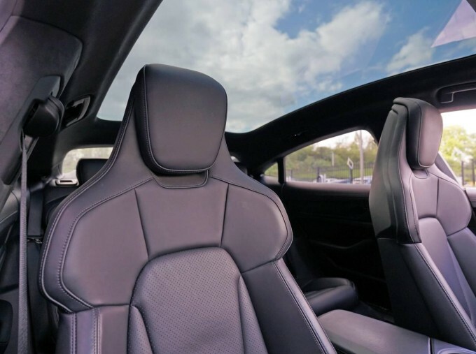 Porsche Taycan Performance Plus 93.4Kwh Gts 4Wd 4-Door 11Kw  #2