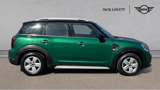 Mini Countryman Cooper Classic Steptronic Euro 6 5-Door Green #3