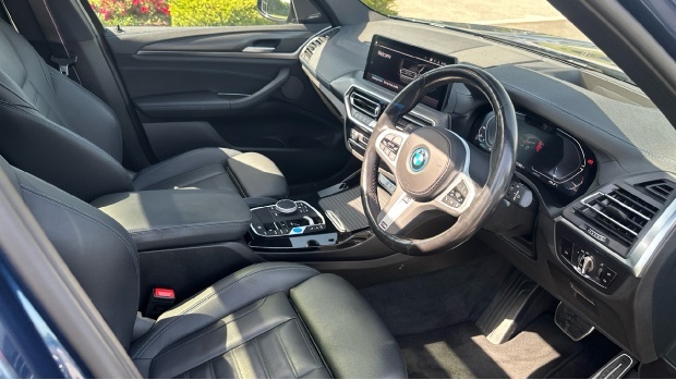 BMW iX3 80Kwh M Sport Pro 5-Door RJ23FVR Blue #6