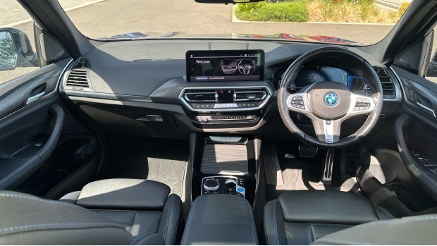 BMW iX3 80Kwh M Sport Pro 5-Door RJ23FVR Blue #4