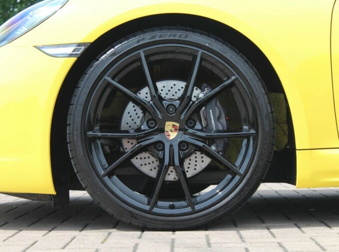 Porsche 718 Cayman 2.0T Pdk Euro 6-Door Yellow #6