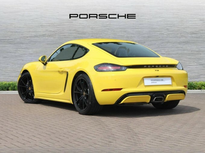 Porsche 718 Cayman 2.0T Pdk Euro 6-Door Yellow #2