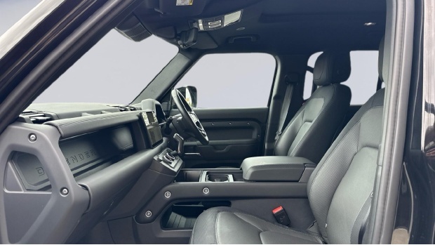 Land Rover Defender 110 3.0 D300 Mhev X-dynamic Hse 4Wd Euro 6 5-Door Black #3