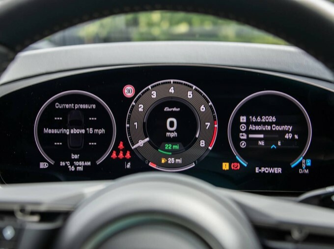 Porsche Cayenne 3.0 V6 E-hybrid 25.9Kwh Black Edition Coupe Pe YK26AWZ Black #58