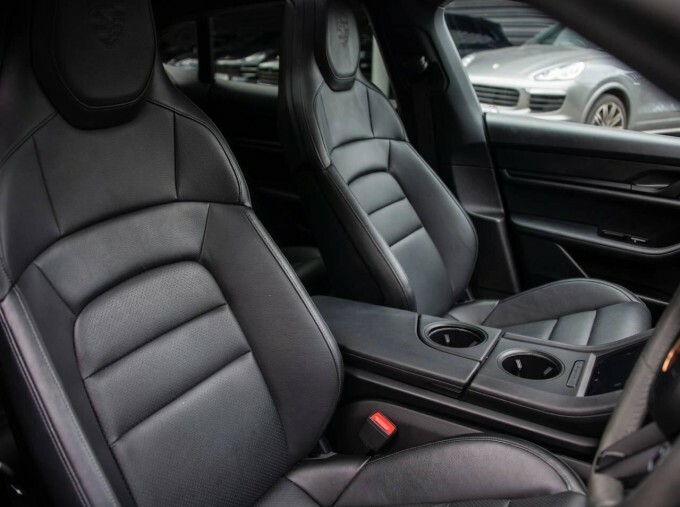 Porsche Taycan Performance Plus 93.4Kwh 4S Sport Turismo 4Wd Grey #5