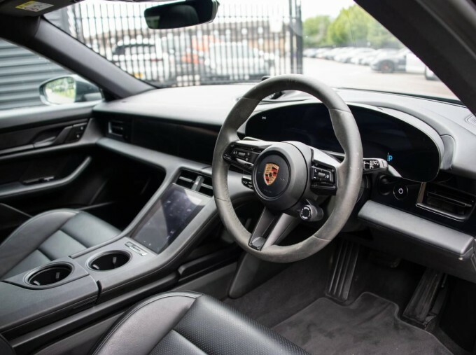 Porsche Taycan Performance Plus 93.4Kwh 4S Sport Turismo 4Wd Grey #4