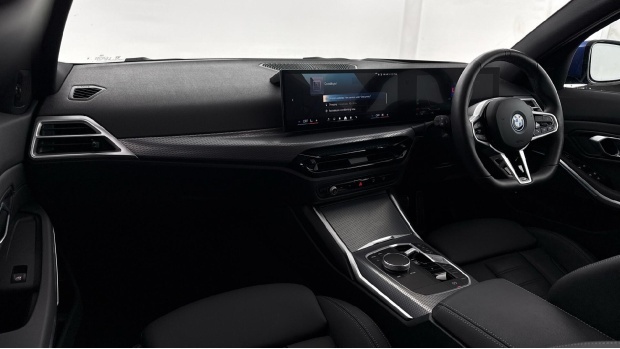 BMW 3 Series 330E M Sport Blue #7