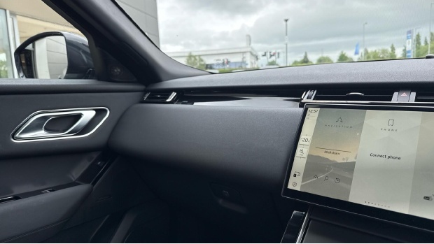Land Rover Range Rover Velar 2.0 D200 Mhev Dynamic Hse Black #23