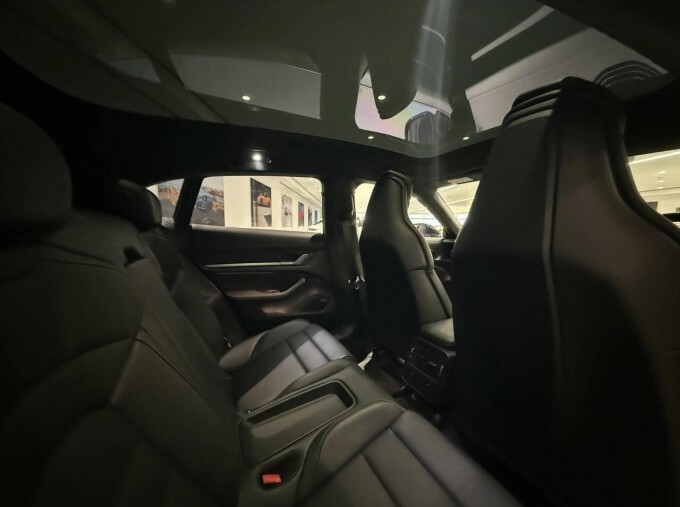 Porsche Taycan Turbo S White #33