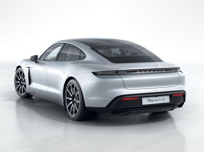 Porsche Taycan Performance Plus 93.4Kwh 4S 4Wd 4-Door Silver #3