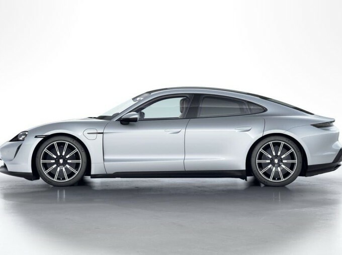 Porsche Taycan Performance Plus 93.4Kwh 4S 4Wd 4-Door Silver #2