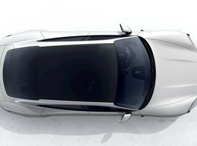 Porsche Taycan Performance Plus 93.4Kwh Gts 4Wd 4-Door 11Kw White #5